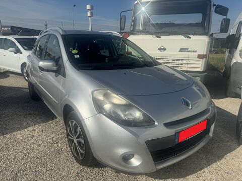 Renault clio III Estate 1.5 DCI 75 TOMTOM Live