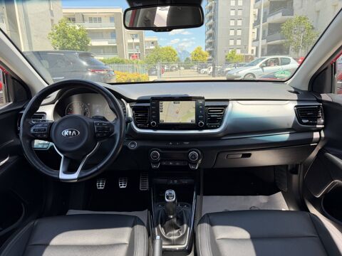 Stonic 1.0 T-GDI 120 CH PLATINUM EDITION TOIT OUVRANT 1ERE MAIN 2019 occasion 38130 &Eacute;chirolles