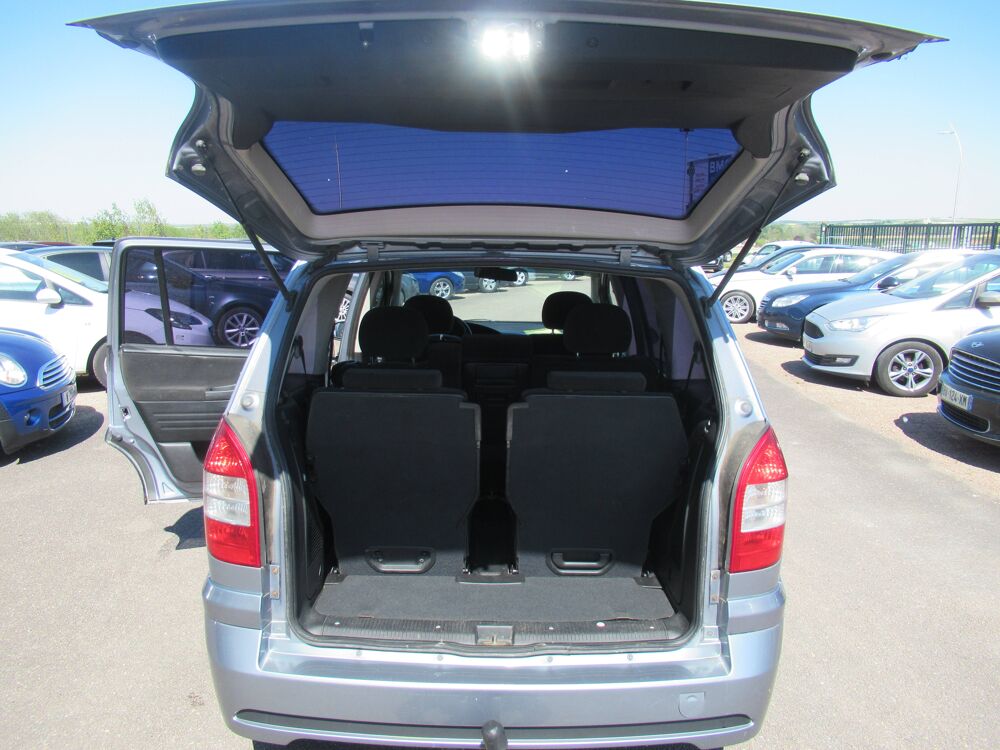 Zafira 2.2 DTI - 117 elegance 2003 occasion 10410 Saint-Parres-aux-Tertres