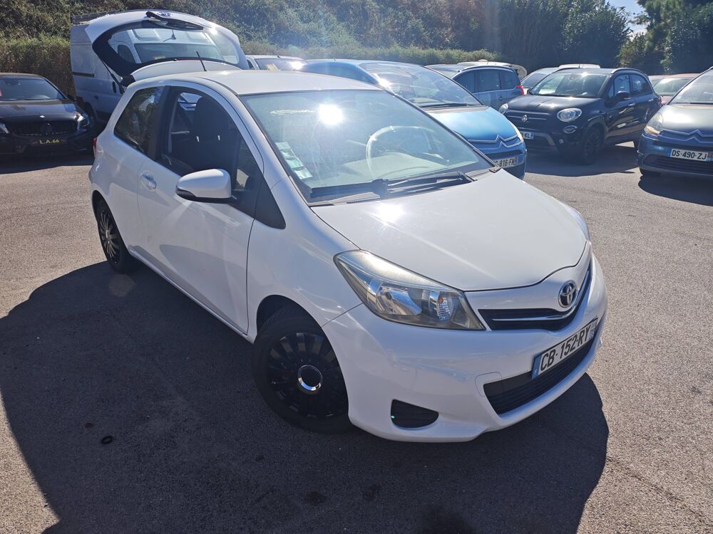 Yaris III 90 D-4D Dynamic 3p 2012 occasion 66430 Bompas