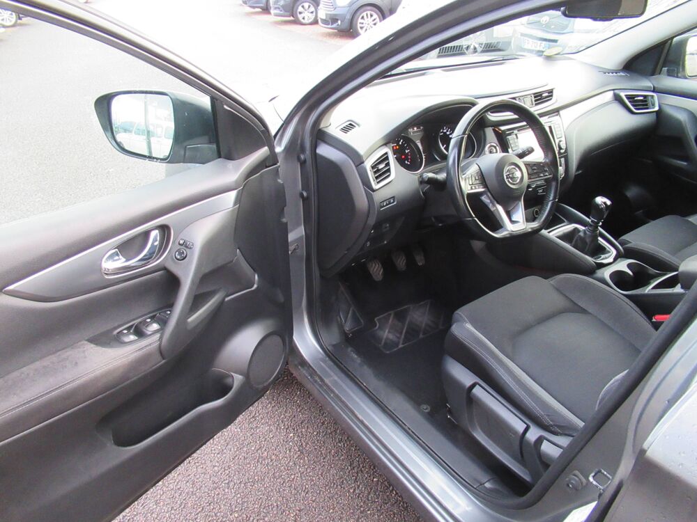 Qashqai II (J11) 1.5 DCI 110ch N-Connecta 2017 occasion 10410 Saint-Parres-aux-Tertres