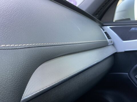 XC90 T8 Twin Engine 303 + 87ch R-Design Geartronic 7 places 2019 occasion 78200 Buchelay