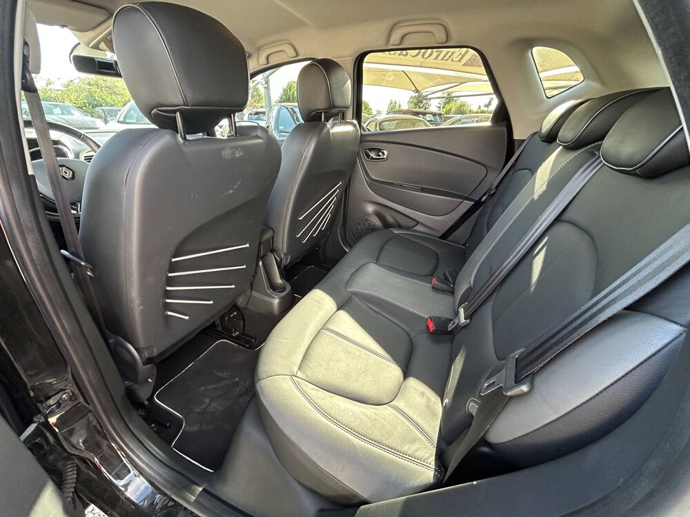 Captur I1.5dCi 90ch Stop&Start Intens 2015 occasion 69800 Saint-Priest