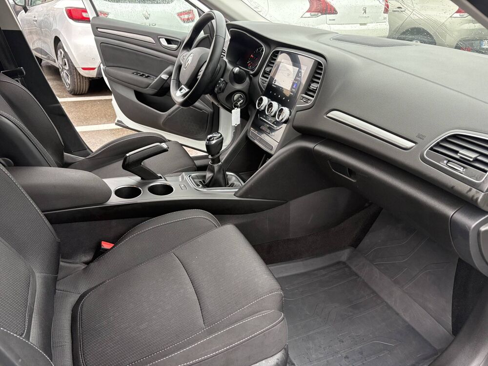 M&eacute;gane IV SOCIETE BLUE DCI 115 - 21N AIR NAV 2022 occasion 13220 Ch&acirc;teauneuf-les-Martigues