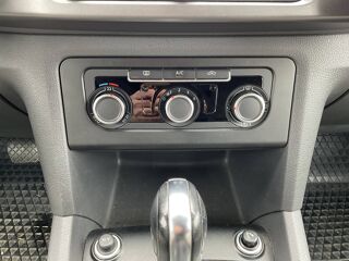 Amarok 2.0 TDi 16V 4Motion 180 cv Canyon Double Cabine Bo&icirc;te auto 2014 occasion 21600 Longvic