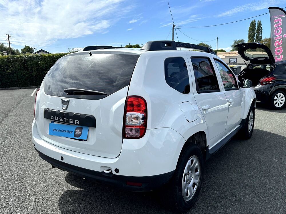 Duster 1.2 TCe 125 Euro6 Laur&eacute;ate 4X2 2016 occasion 17430 Tonnay-Charente
