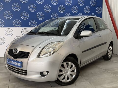 Yaris II 90 D-4D Luna Pack 3p 2008 occasion 38130 &Eacute;chirolles