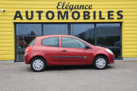 Clio III (B/C85) 1.2 16v 75ch Confort Pack Clim Dynamique 3p 2006 occasion 68190 Ensisheim