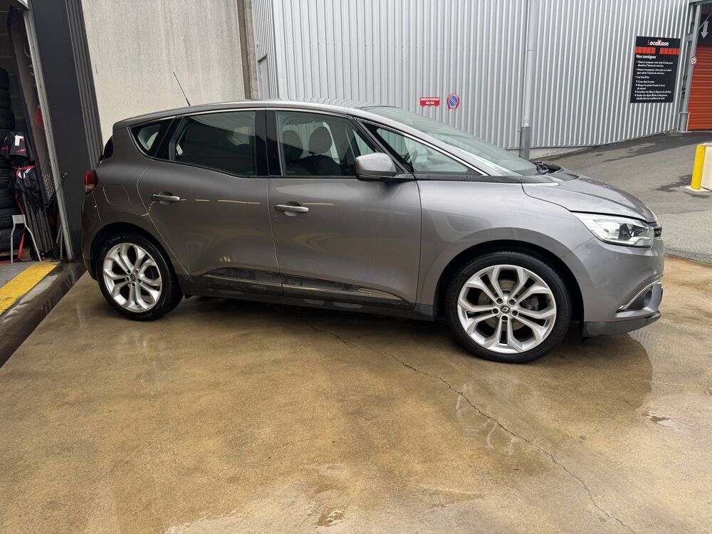 Sc&eacute;nic 1.5 dCi 110ch energy Business EDC 2018 occasion 49124 Saint-Barth&eacute;lemy-d'Anjou