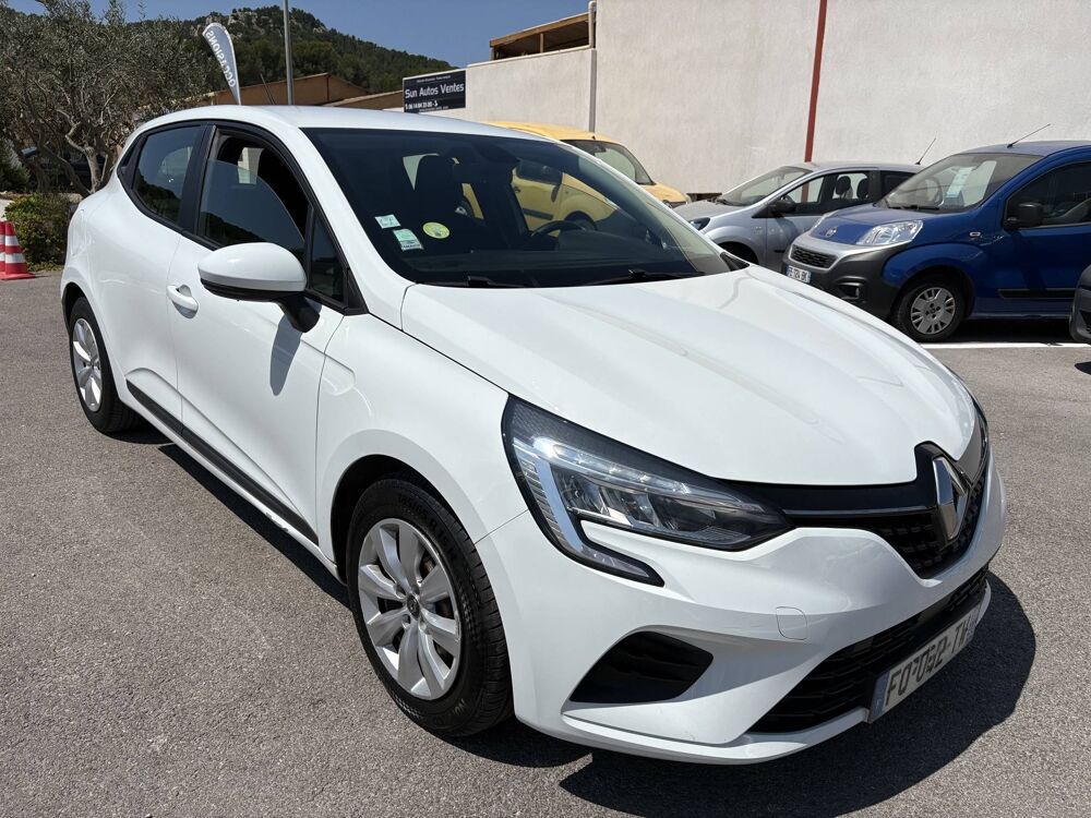 Clio V SOCIETE BLUE DCI 85 AIR NAV 2020 occasion 13220 Ch&acirc;teauneuf-les-Martigues