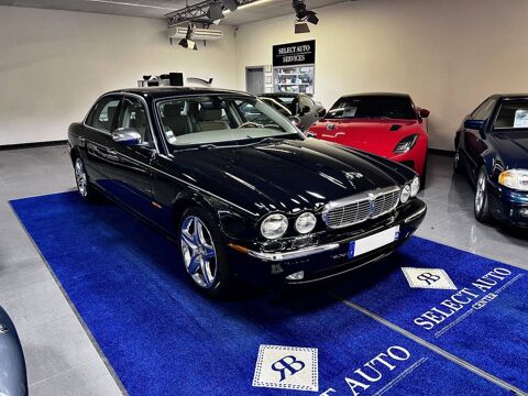 XJ 4.2 V8 Sovereign 296ch 2005 occasion 60530 Le Mesnil-en-Thelle