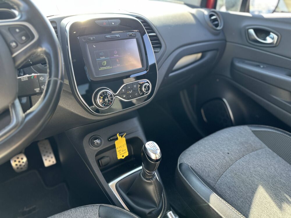 Captur I (J87) 1.2 TCe 120ch energy Intens 2018 occasion 69800 Saint-Priest