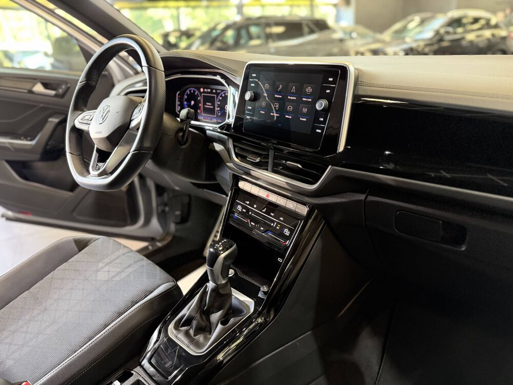 T-ROC VOLKSWAGEN 1.5 TSI EVO2 150 R-LINE DSG7 TVA R&Eacute;CUP&Eacute;RABL 2025 occasion 77240 Vert-Saint-Denis