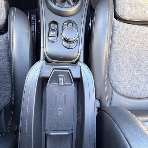 Countryman Cooper SE 136ch + 88ch Business 2018 occasion 49124 Saint-Barth&eacute;lemy-d'Anjou