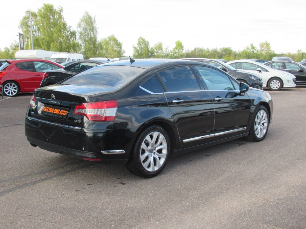 C5 II 2.0 BlueHDi 180ch Exclusive bva 2015 occasion 10410 Saint-Parres-aux-Tertres