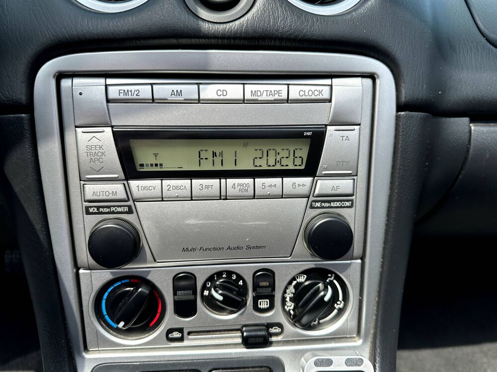 MX-5 1.6 Elegance 2004 occasion 17430 Tonnay-Charente
