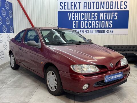 Renault M&eacute;gane I COUPE 1.6 i 90 CH 1996 occasion &Eacute;chirolles 38130