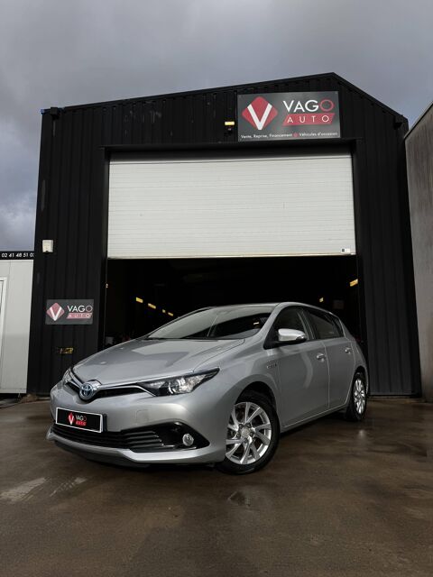 Toyota Auris II HSD 136h Dynamic 2016 occasion Saint-Barth&eacute;lemy-d'Anjou 49124