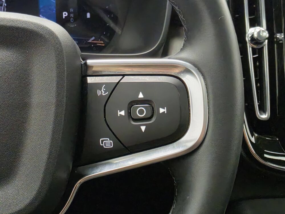 XC40 B3 163ch Lounge Edition DCT 7 2025 occasion 57980 Diebling