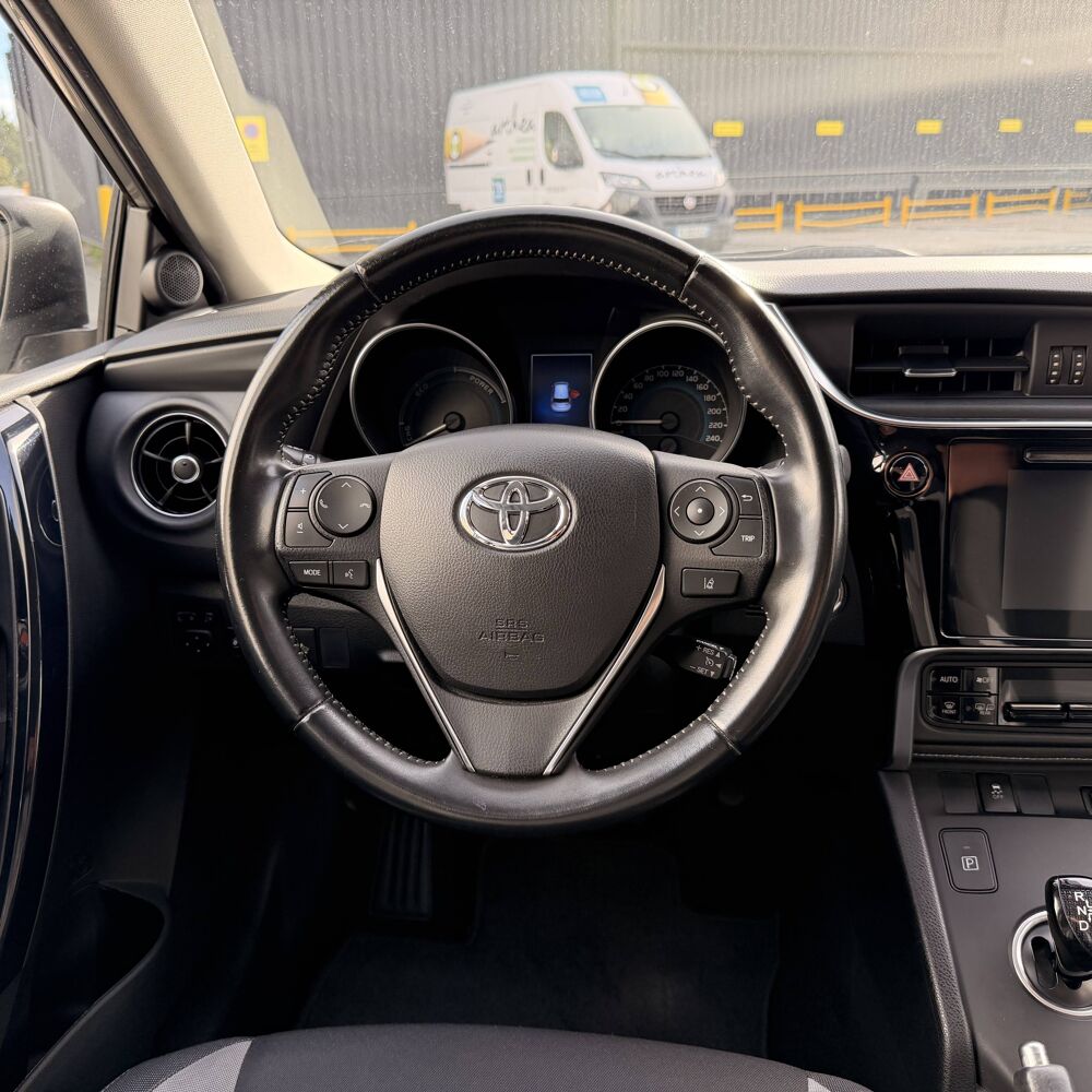 Auris II HSD 136h Design 2016 occasion 49124 Saint-Barth&eacute;lemy-d'Anjou