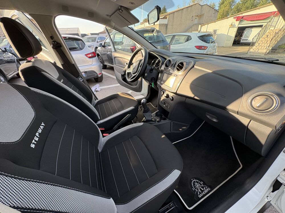 Sandero II (B52) 1.5 dCi 90ch Stepway 2018 occasion 13220 Ch&acirc;teauneuf-les-Martigues