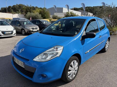 Renault Clio SOCIETE DCI 75 ECO2 AIR EURO 5 2012 occasion Ch&acirc;teauneuf-les-Martigues 13220