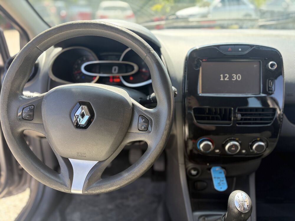 Clio IV 1.5 dCi 90ch energy Business 5p 2016 occasion 69800 Saint-Priest