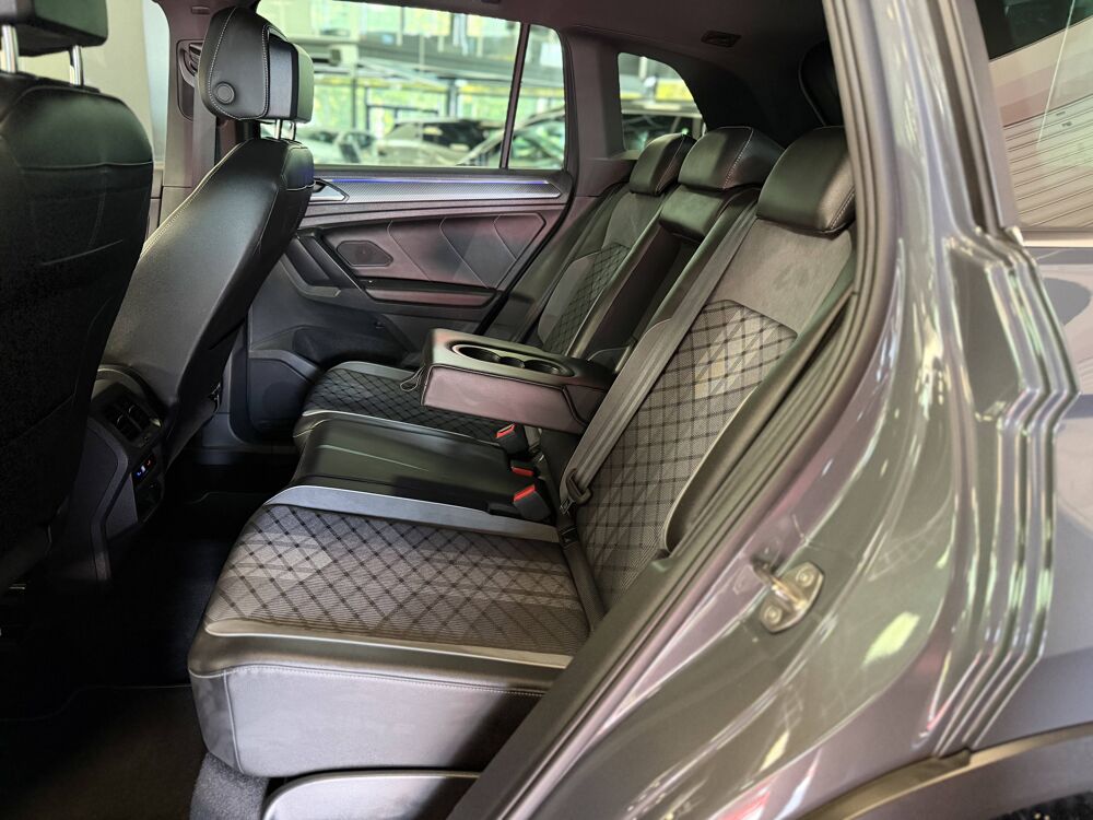 Tiguan VOLKSWAGEN TIGUAN III 2.0 TDI 150 CV R-LINE DSG 2024 occasion 77240 Vert-Saint-Denis