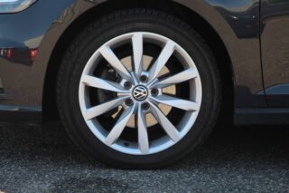 Golf 2.0 TDI 150ch FAP R-LINE / CAMERA / CARPLAY 2019 occasion 68190 Ensisheim