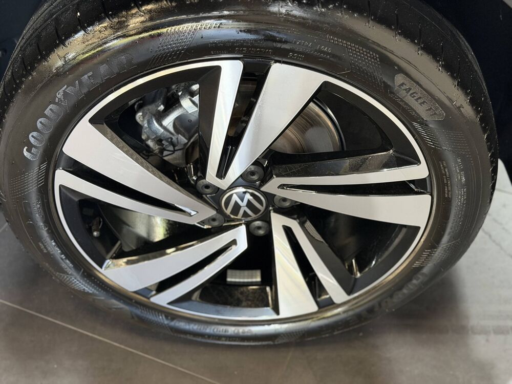 T-ROC VOLKSWAGEN 1.5 TSI EVO2 150 R-LINE DSG7 TVA R&Eacute;CUP&Eacute;RABL 2025 occasion 77240 Vert-Saint-Denis