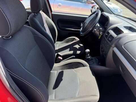 Clio II 1.2 16v Campus Bye Bye 5p 2012 occasion 69800 Saint-Priest