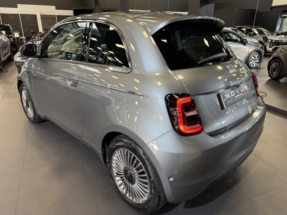 500 E FIAT 500 118CV 42 KW ICONE PLUS 2024 occasion 77240 Vert-Saint-Denis