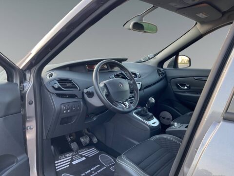 Sc&eacute;nic III TCe 130cv Energy Bose Edition 2016 occasion 21600 Longvic