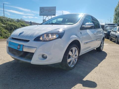 Clio III 1.2 TCe 100ch XV de France 5p 2011 occasion 27000 &Eacute;vreux