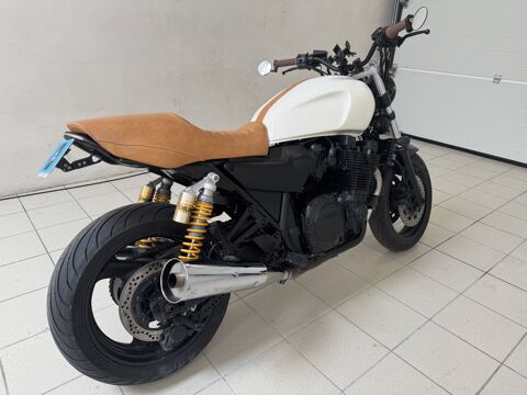 YAMAHA 2000 occasion 17430 Tonnay-Charente