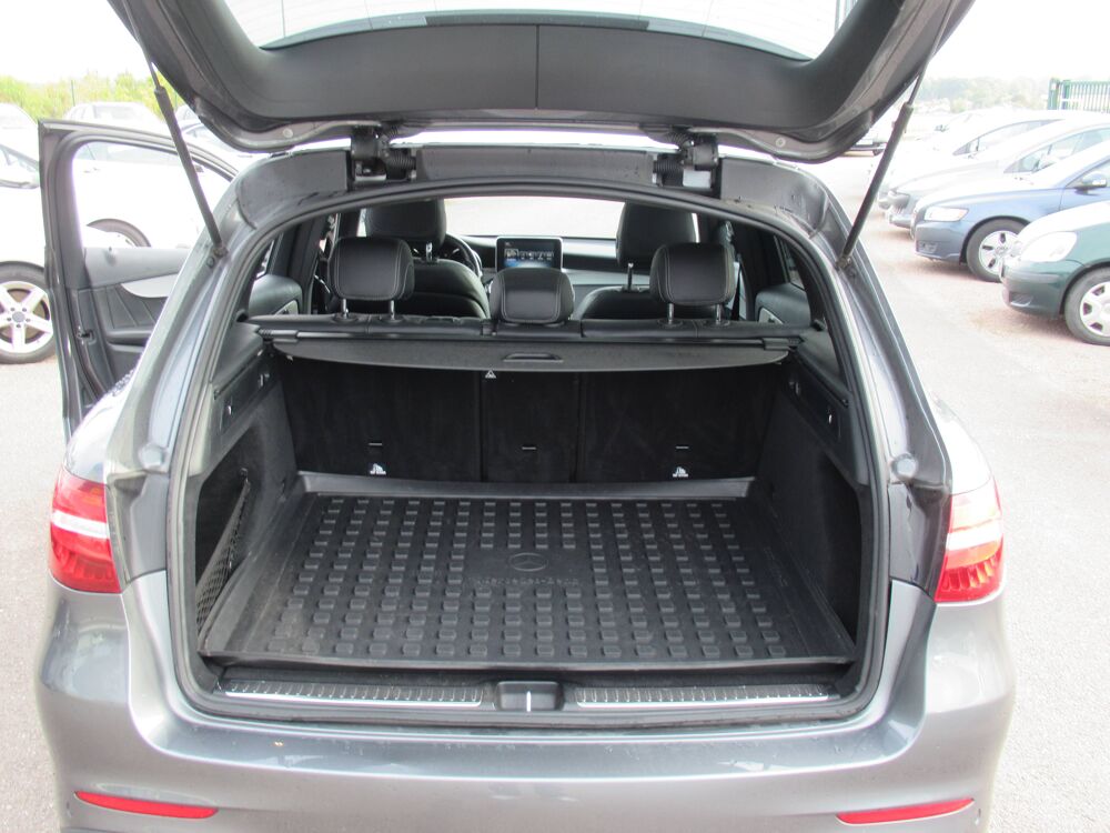 Classe GLC 220d 170cv 9G-Tronic Pack AMG 2017 occasion 10410 Saint-Parres-aux-Tertres