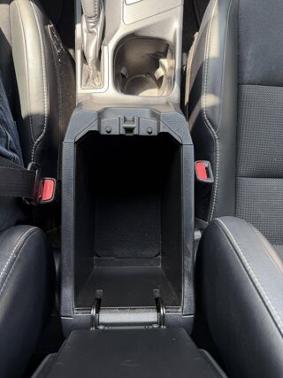 RAV 4 IV 197 Hybride Design 2WD CVT 2016 occasion 49124 Saint-Barth&eacute;lemy-d'Anjou