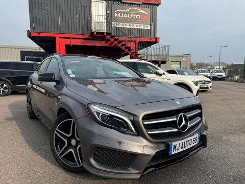 Mercedes Classe GLA 200 CDI 4MATIC TOIT OUVRANT CAMERA CUIR GPS XENON LED 7-G DC 2015 occasion Vaulx-en-Velin 69120