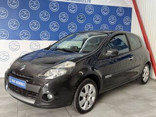 Clio III (B/C85) 1.5 dCi 85ch Dynamique TomTom 3p 2010 occasion 38130 &Eacute;chirolles