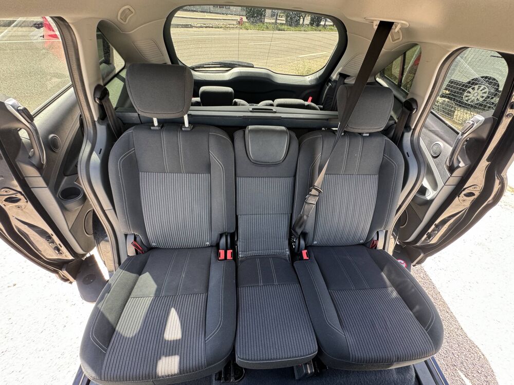 C-max Ph2. 2.0 TDCI 115 BV6 Titanium PowerShift/ Boite Auto/ 7 PL 2011 occasion 84100 Orange