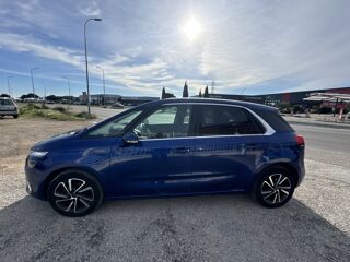 C4 Picasso II 1.6 BlueHDI 120 BV6 S&S Feel Edition 2017 occasion 84100 Orange