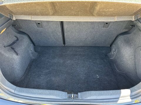 Auris 90 D-4D Luna 5p 2007 occasion 69800 Saint-Priest