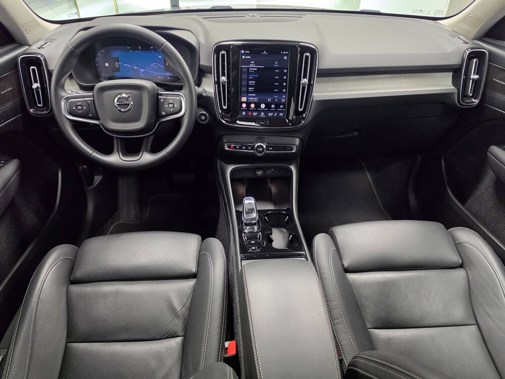 XC40 B3 163ch Lounge Edition DCT 7 2025 occasion 57980 Diebling