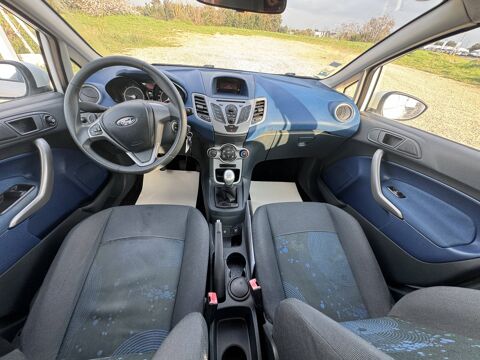 Fiesta IV 1.4 TDCI 70 Ambiente 2009 occasion 84100 Orange