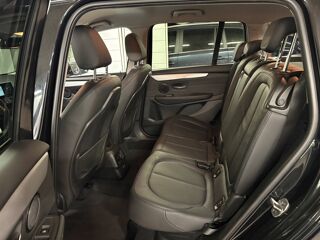 Serie 2 218iA 140ch Luxury DKG7 7cv 2019 occasion 75010 Paris