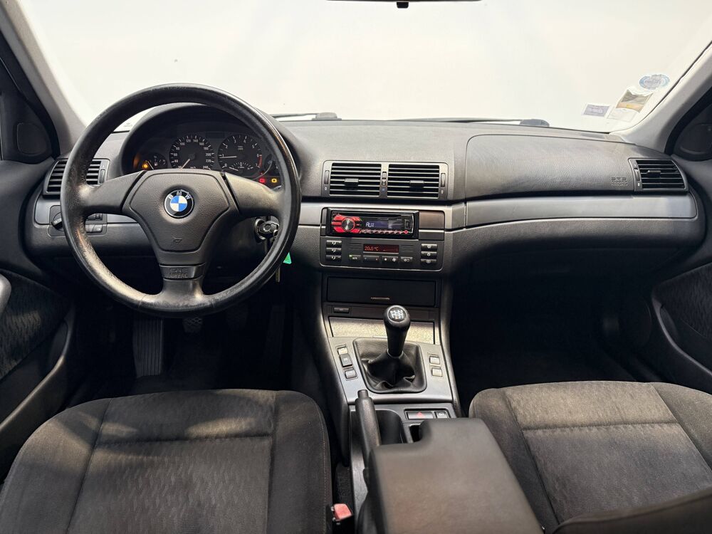 S&eacute;rie 3 IV (E46) 318i 1999 occasion 47390 Layrac