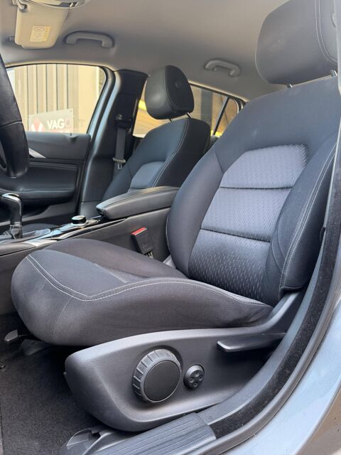 Q30 1.5d 109ch Premium 2017 occasion 49124 Saint-Barth&eacute;lemy-d'Anjou