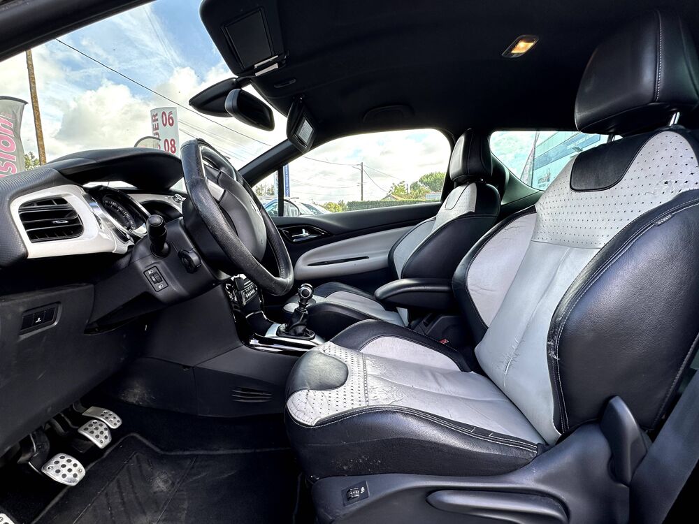 DS3 1.6 HDi110 FAP Sport Chic 2010 occasion 17430 Tonnay-Charente