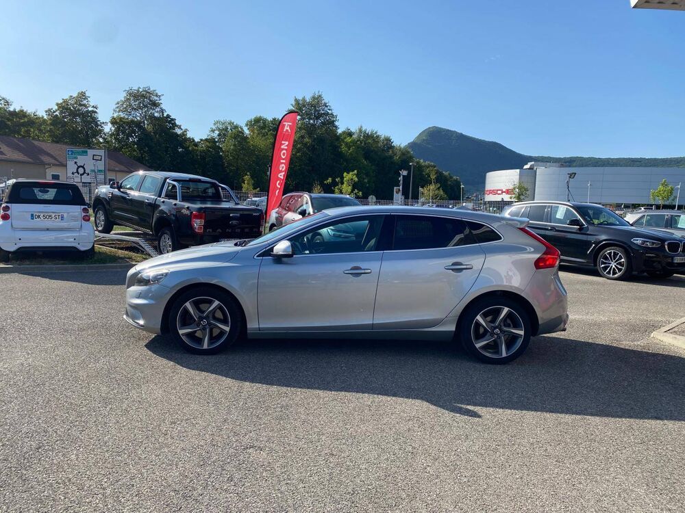 V40 II D3 150ch R-Design Geartronic 6 2016 occasion 74330 &Eacute;pagny Metz-Tessy
