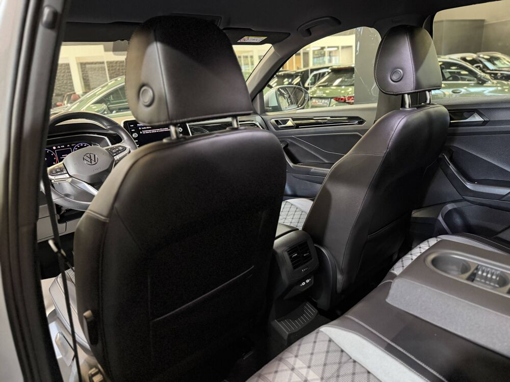 T-ROC VOLKSWAGEN 1.5 TSI EVO2 150 R-LINE DSG7 TVA R&Eacute;CUP&Eacute;RABL 2025 occasion 77240 Vert-Saint-Denis